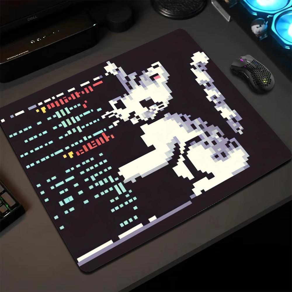 Retro Gaming Desk - Мини-коврик для мыши с ретро-принтом в